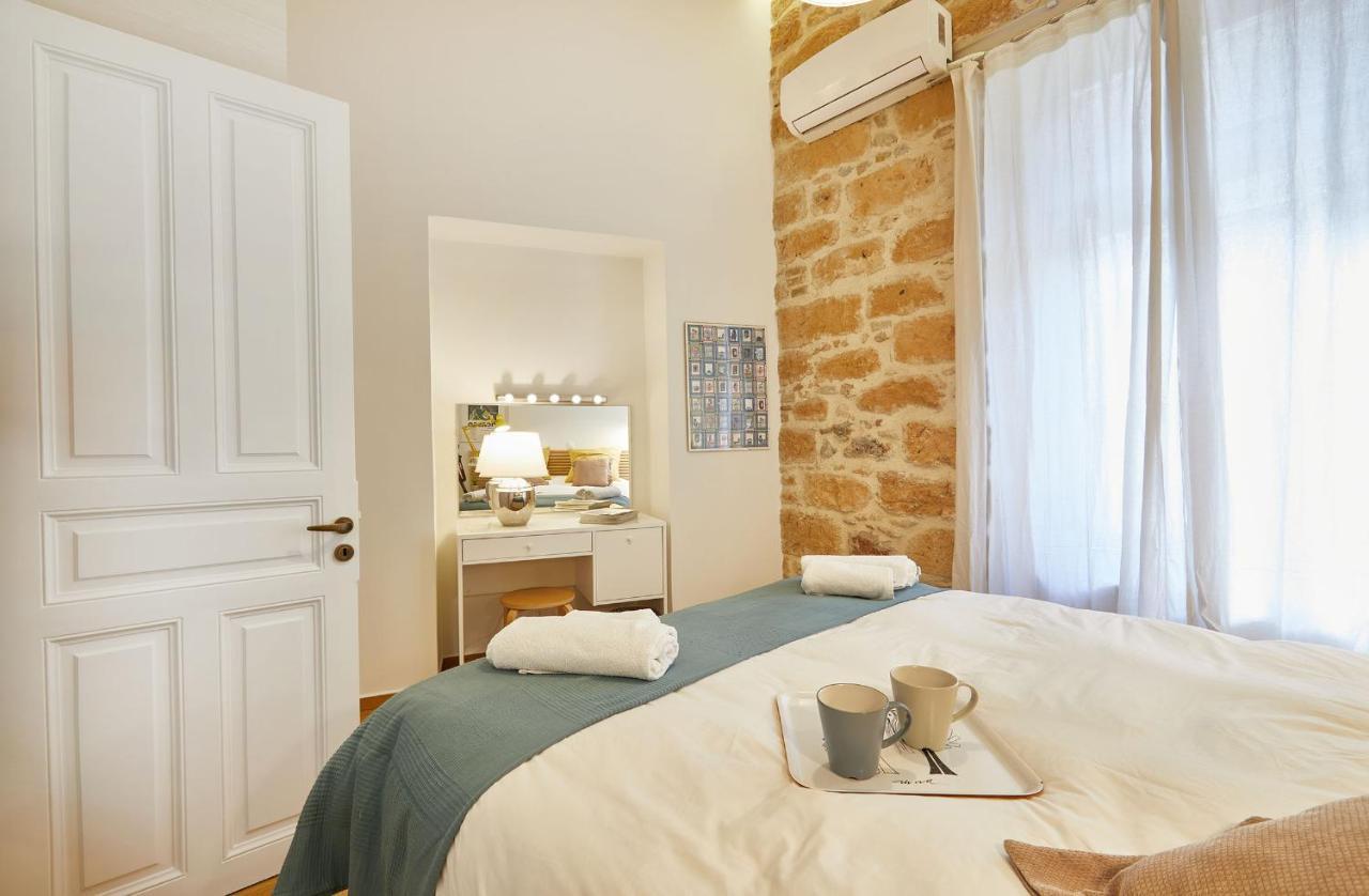 Chloe Boutique Apartments Plaka Atena Exterior foto
